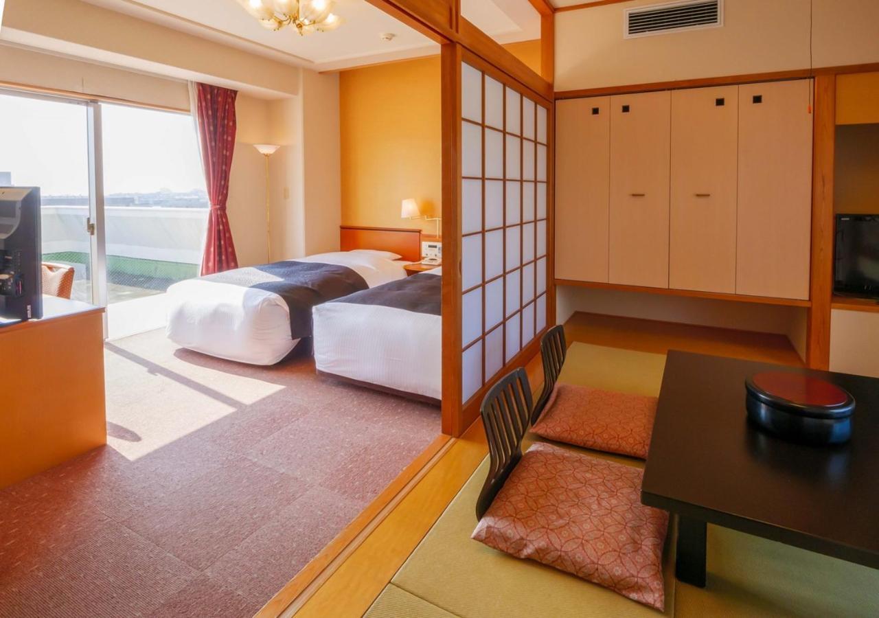 Apa Hotel Miyazaki Nobeoka Ekimae מראה חיצוני תמונה